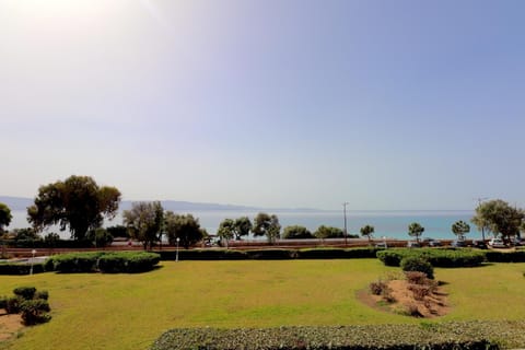 Natural landscape, Garden view, Sea view