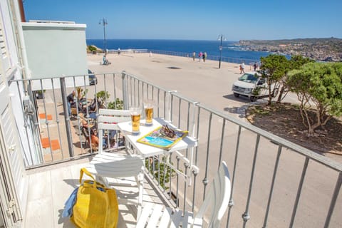 Property building, View (from property/room), Balcony/Terrace, Sea view