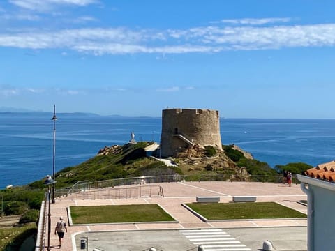 Nearby landmark, Natural landscape, Landmark view, Sea view