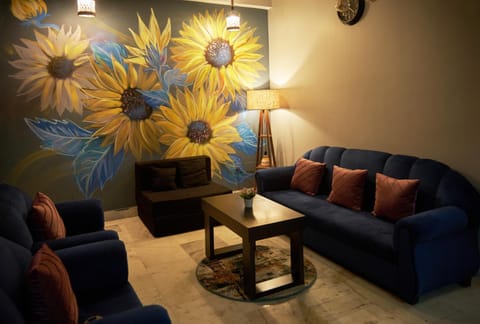 Communal lounge/ TV room