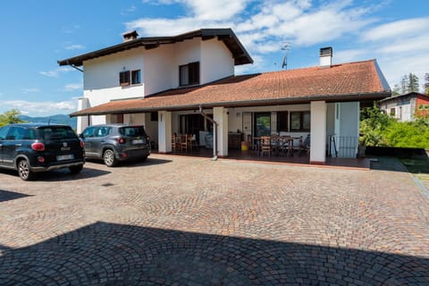 Property building, Parking