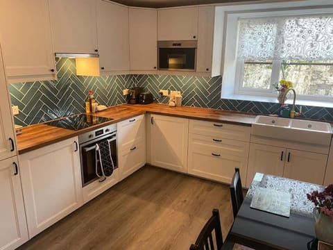 Fantastic City Centre Property in Sligo House in Sligo