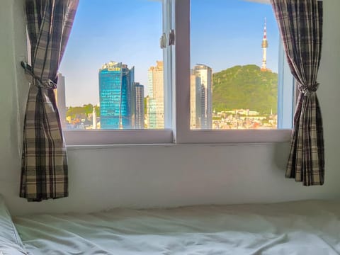 View (from property/room), Bedroom, City view