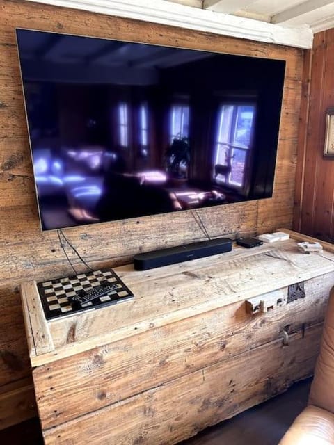 Spacious 3 bedroom Chalet near Flims Apartment in Canton of Grisons