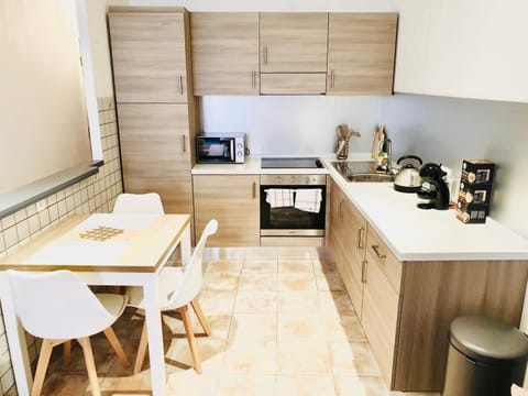 Grand Studio au Coeur de la Vieille Ville Clim Apartment in Menton