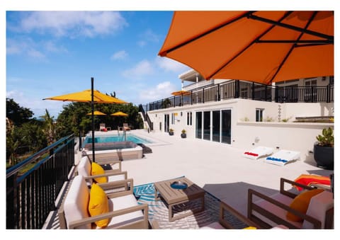 Patio, Hot Tub, Balcony/Terrace, Swimming pool, Swimming pool