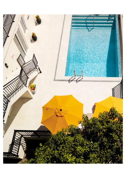 Pool view, Swimming pool, Swimming pool