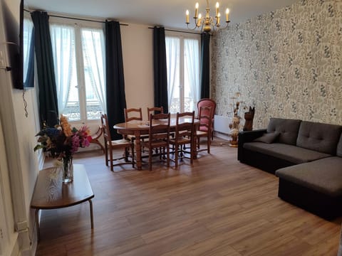 Chez Paulette Apartment in Vendôme