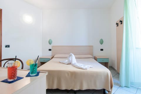 Victoria Park Resort Hotel in Forio