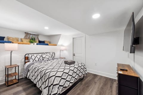 TV and multimedia, Bedroom