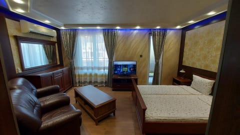 Хотел-ресторант Астория Hotel in Pazardzhik
