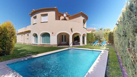 Patio, Garden, Garden view