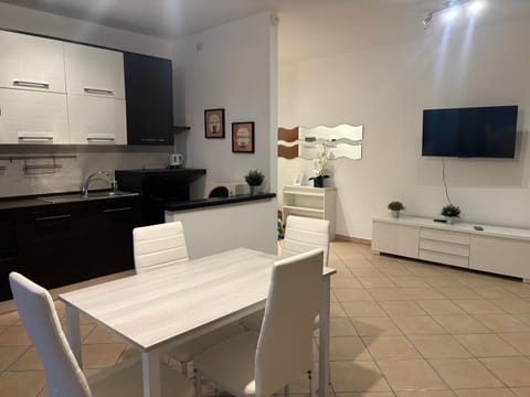 F&G Airport Stay Apartment in Fiumicino