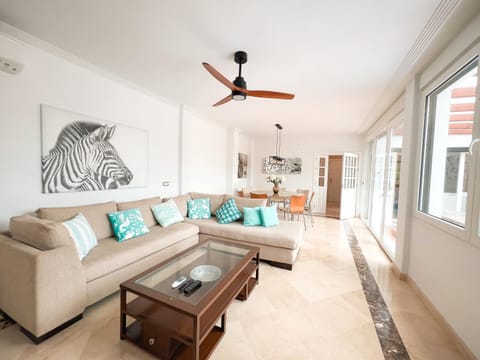 Living room, fireplace