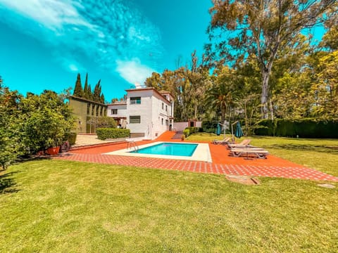 Property building, Natural landscape, Garden, Garden view, Pool view, Swimming pool, sunbed