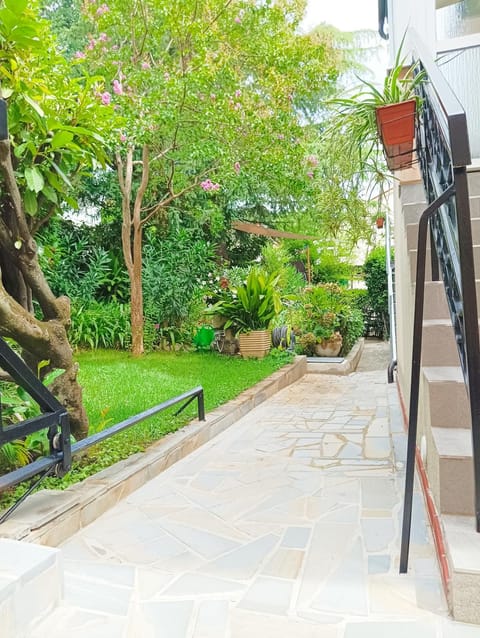 Property building, Day, Garden, Garden view