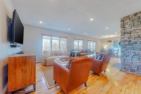 Alpine Abode Apartment in Wilmington