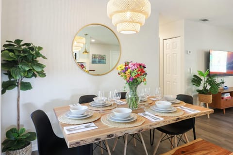 Serene at the Springs - Family , Fire Pit House in Florida