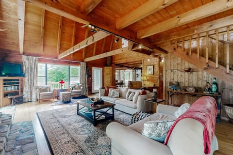 Walela Cabin Cabin in Nantahala Lake