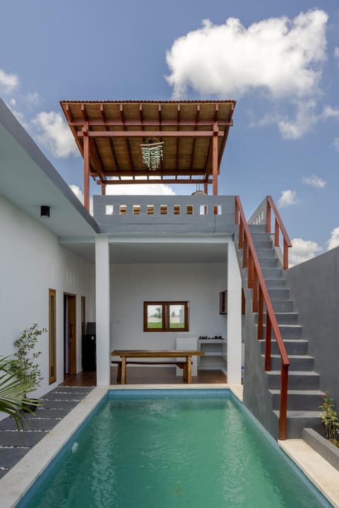 Day, View (from property/room), Swimming pool