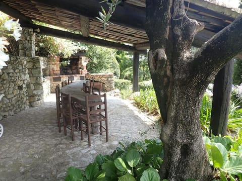 Authentic & Atypical house - Vence Bed and Breakfast in Saint Paul de Vence