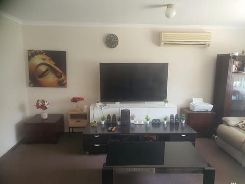 Communal lounge/ TV room, Living room