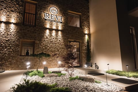 Property building, Night