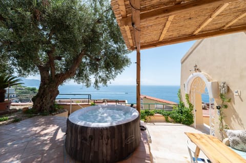 Torre del Califfo Amalfi Relais House in Amalfi