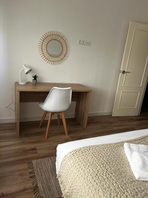 GRIS con Parking Gratis Apartment in Vigo