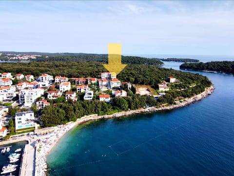 Property building, Natural landscape, Beach, City view