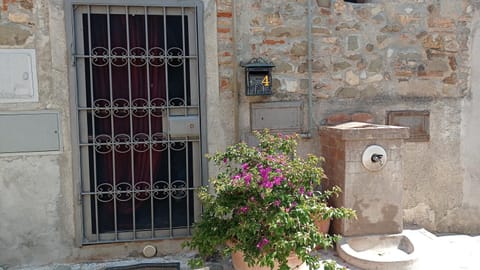 Via VARESE 9C Apartment in Castagneto Carducci