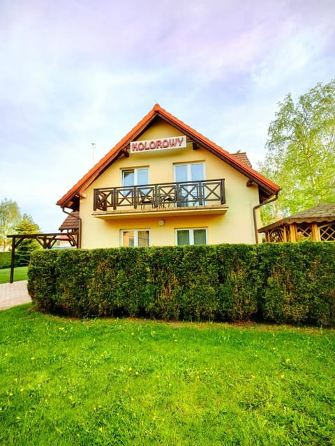 Kolorowy Dom Letniskowy Vacation rental in Pomeranian Voivodeship