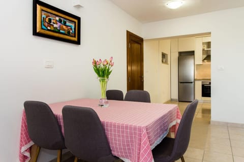 Apartments Leon Apartment in Podstrana