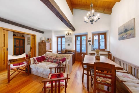 Property building, Living room