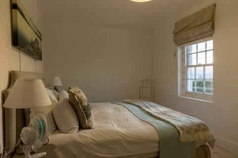 Langebaan 4 Bedroom Holiday Home House in Western Cape