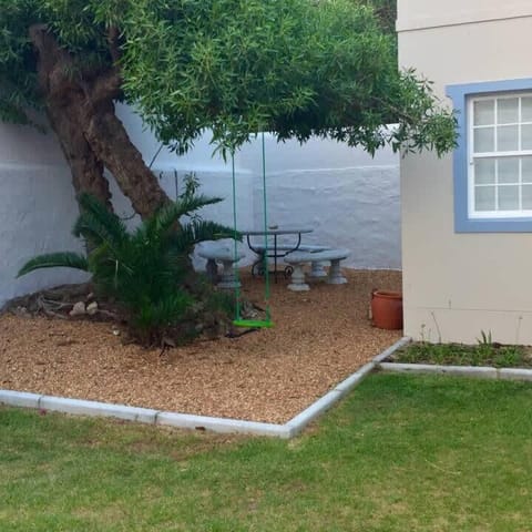 Langebaan 4 Bedroom Holiday Home House in Western Cape