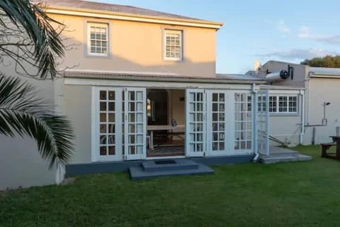 Langebaan 4 Bedroom Holiday Home House in Western Cape