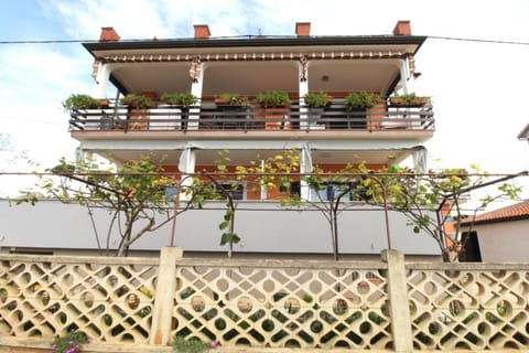 Apartments Tre pini Bed and Breakfast in Istria County