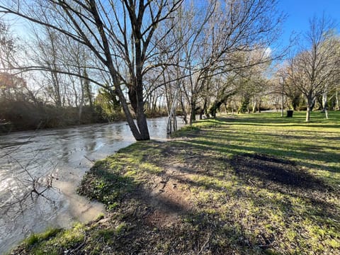 Maison : L'Appart des Anges 10 personnes House in Pernes-les-Fontaines
