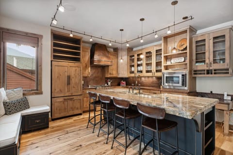 Moose Jaw 34 House in Whitefish