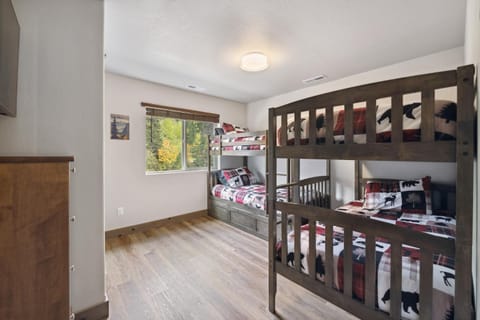 Pioneer Peak House in Whitefish