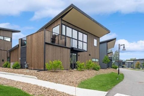 Quarry B3 House in Whitefish