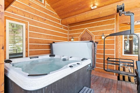 Sunrise Ski Haus House in Whitefish