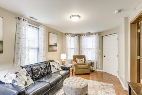 Pet-Friendly Pacific Cottage Near Purina Farms! House in Ozark Mountains