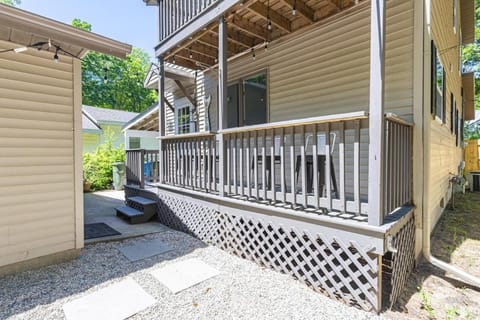 Coastal Comfort Meets Beachside Bliss House in Beachwood Bluffton