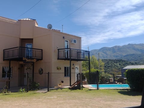 Property building, Patio, Facade/entrance, Off site, Day, Property logo or sign, Natural landscape, Garden, View (from property/room), Balcony/Terrace, City view, Garden view, Mountain view, Pool view, Street view, Area and facilities, Swimming pool, Quiet street view, Inner courtyard view, internet, sunbed