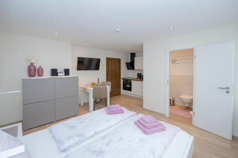 Studio Apartment am historischen Matthiasturm Apartment in Ediger-Eller