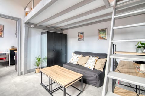 Living room, wardrobe