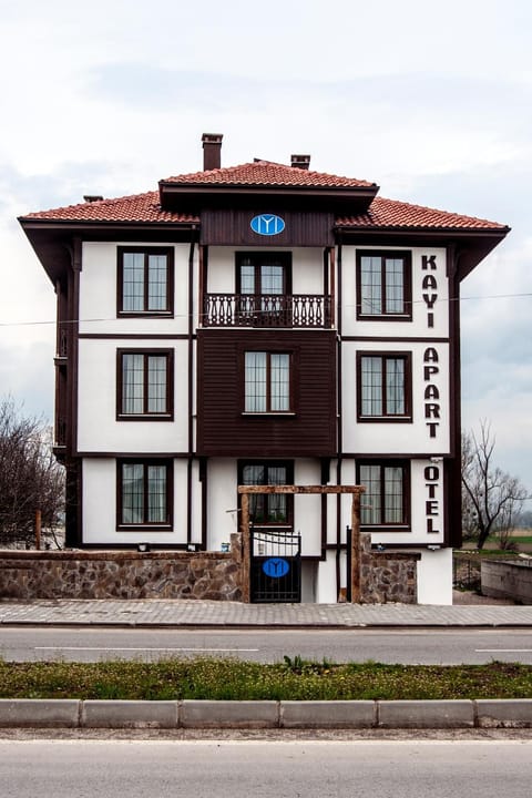 Facade/entrance, Day