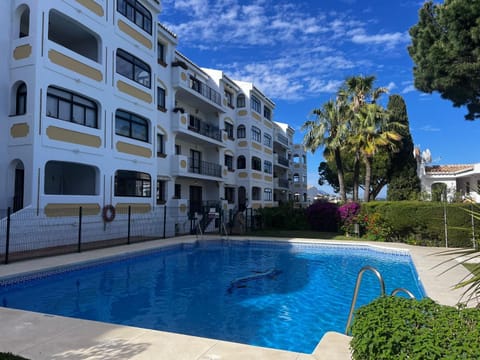 Property building, Pool view, Swimming pool
